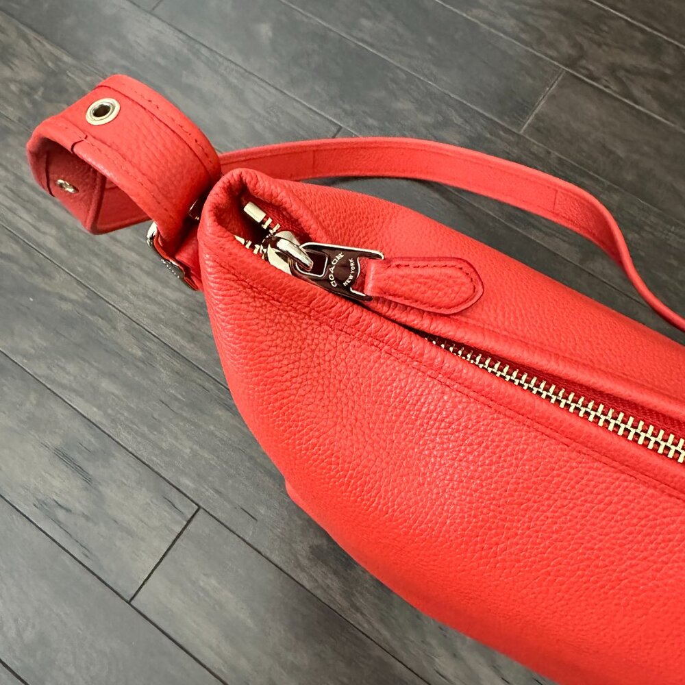 Coach Large Orange-Red Leather Shoulder Bag 35775 - Picture 5 of 16